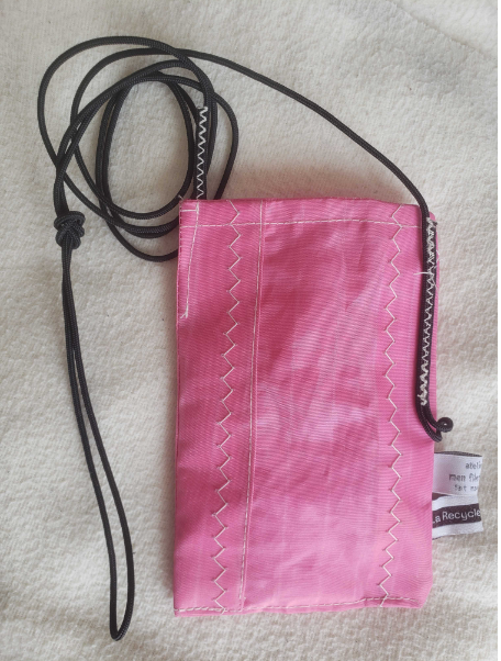 pochette tel