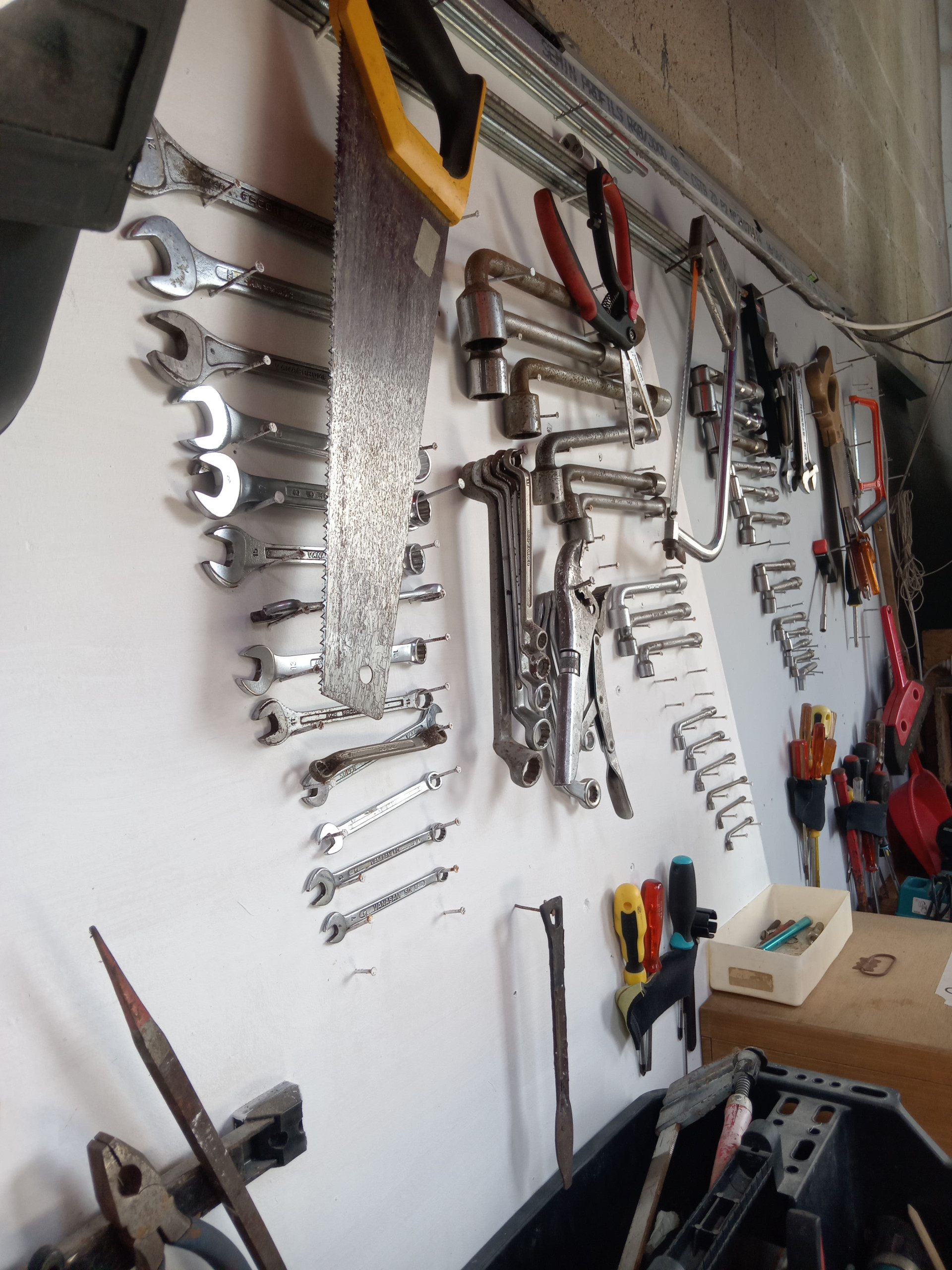 Bricolage, réparation, outils, cobricolage, création, apprentissage